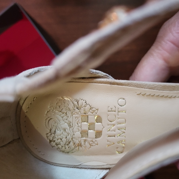 NEW: Vince Camuto VC-KAYANNE Women's Heels - Picture 10 of 15